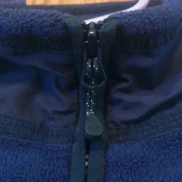 Vineyard Vines Navy Fleece Men's Vest Sz M - Picture 3 of 7